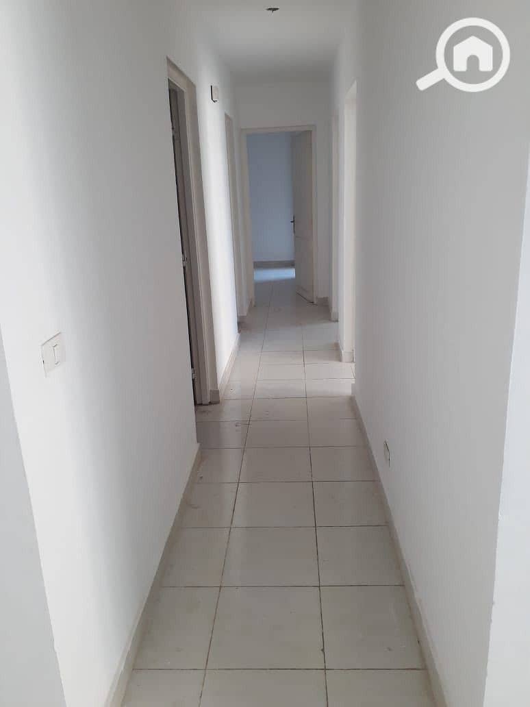 12 bc887cb9-91c6-4a72-adea-a96303f3e16c. jpeg