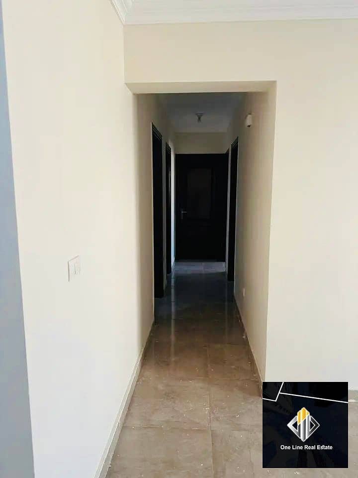 4 9067ee88-456e-4f90-a4b3-9ce67ea6132f. jpeg