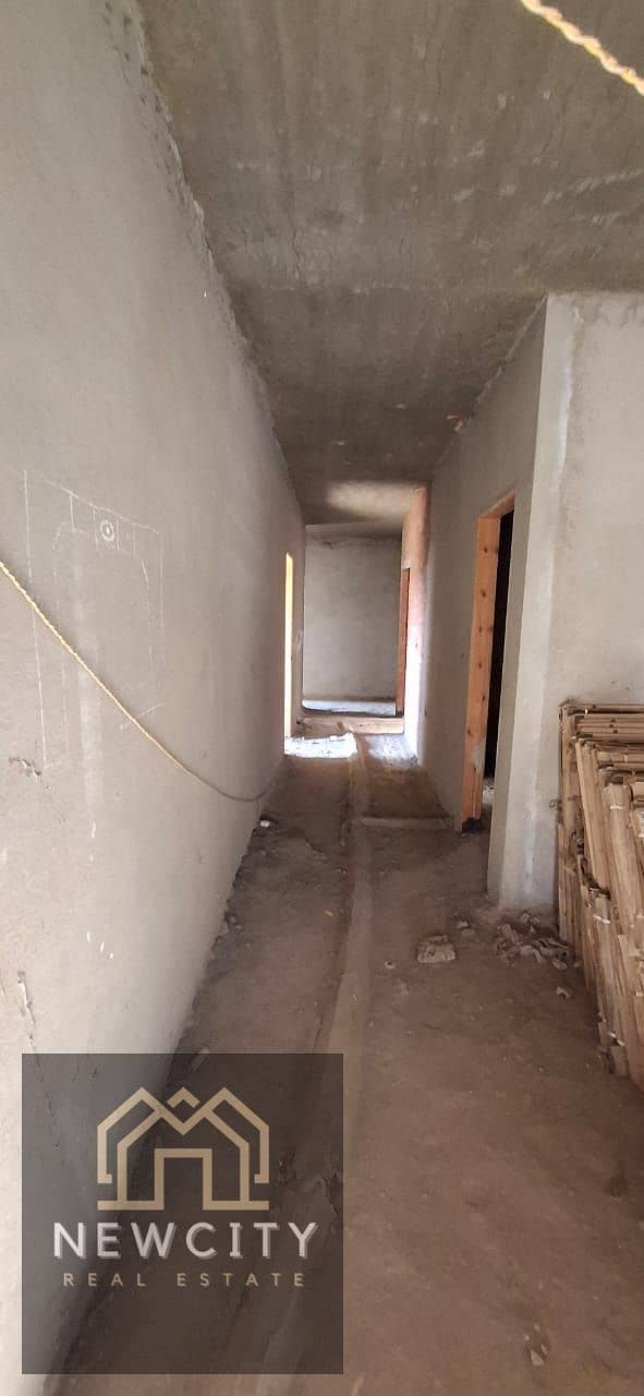 6 صورة واتساب بتاريخ 2025-10-20 في 22.43. 04_b141e8b0. jpg