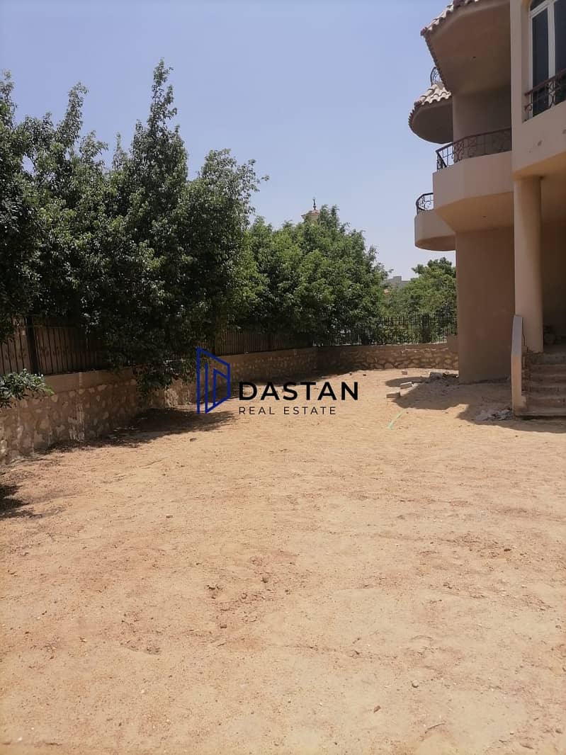 8 563445878_681278961683071_9061149760047407927_n. jpg