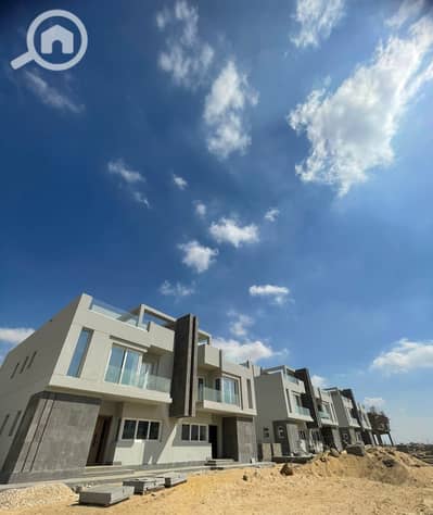 4 Bedroom Townhouse for Sale in Sheikh Zayed, Giza - WhatsApp Image 2025-10-20 at 13.34. 12_e0249cc6. jpg