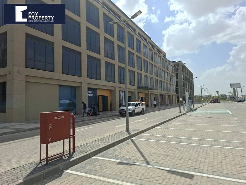 2 WhatsApp Image 2025-10-21 at 5.40. 23 PM. jpeg