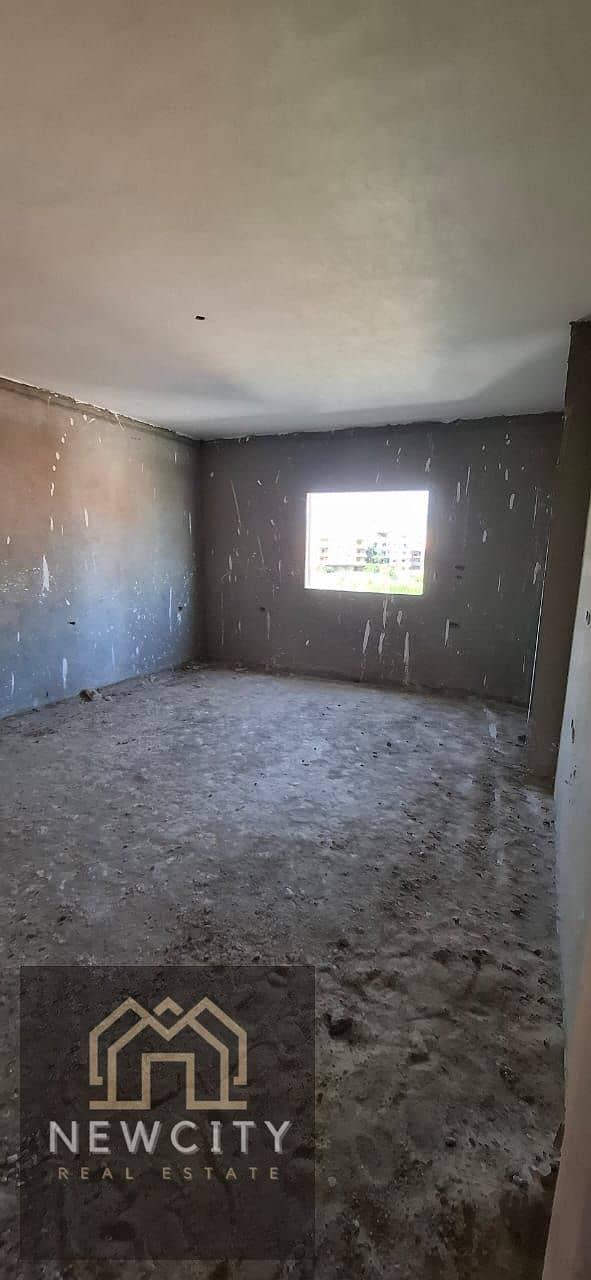 5 صورة واتساب بتاريخ 2025-10-20 في 22.37. 56_2f258568. jpg
