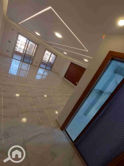 3 Bedroom Flat for Rent in Sheikh Zayed, Giza - 1000304117. jpg 3 Bedroom Flat for Rent in Sheikh Zayed, Giza - 1000304117. jpg
