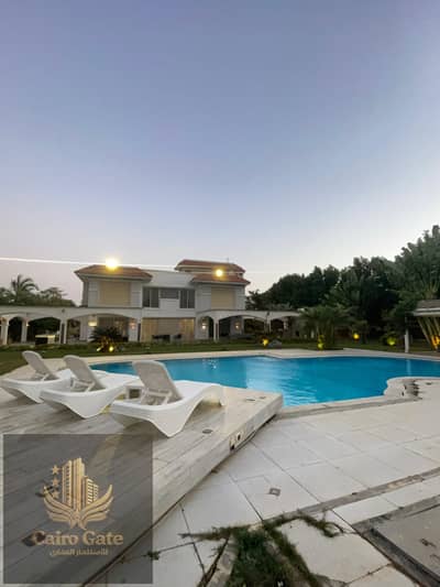 فیلا 6 غرف نوم للايجار في الشيخ زايد، الجيزة - IMG-20250422-WA0149. jpg
