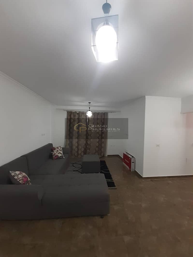 4 6a102712-e60d-420e-b9bc-54ae91cea85a. jpg