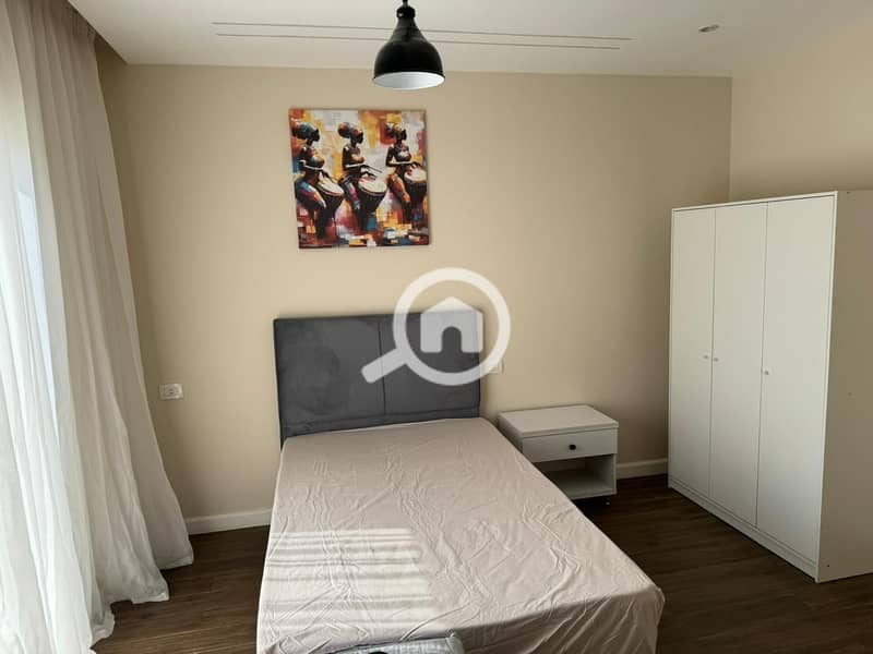 8 WhatsApp Image 2025-10-21 at 1.06. 07 PM (1). jpeg