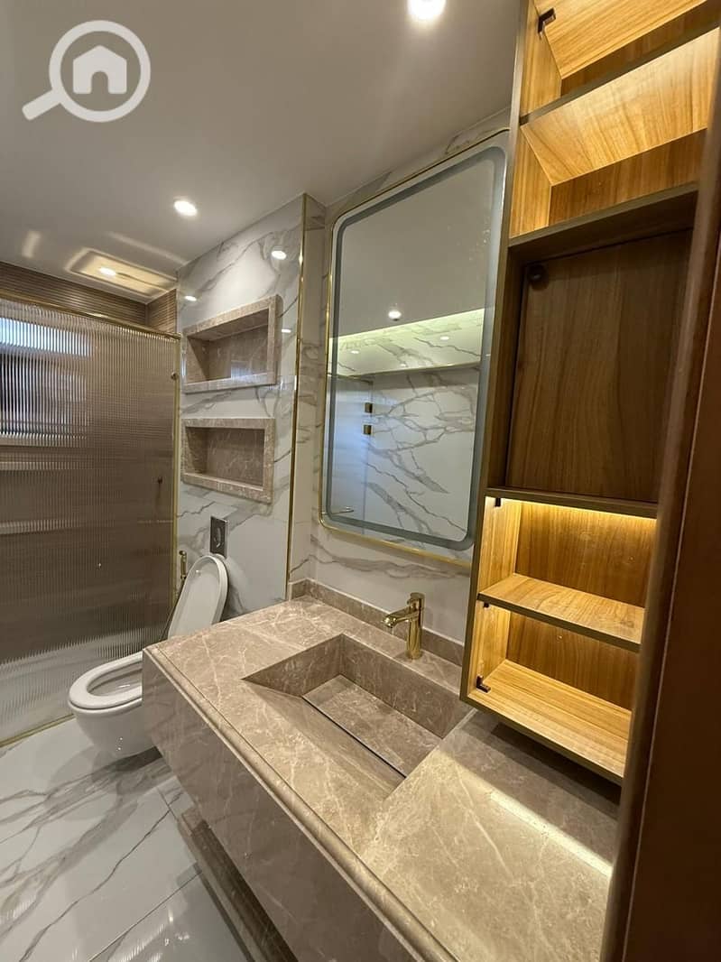 11 WhatsApp Image 2025-10-21 at 3.21. 25 PM. jpeg