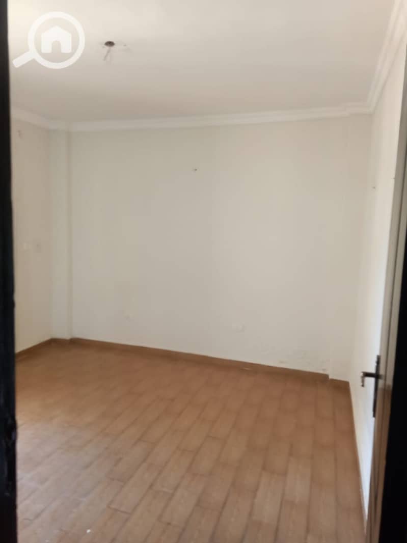 2 WhatsApp Image 2025-09-23 at 14.27. 25_acf41d5a. jpg