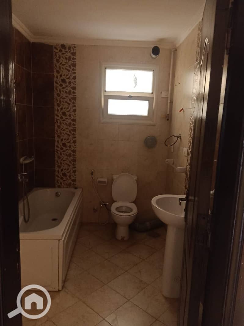 3 WhatsApp Image 2025-09-23 at 14.27. 26_1d3a2b73. jpg