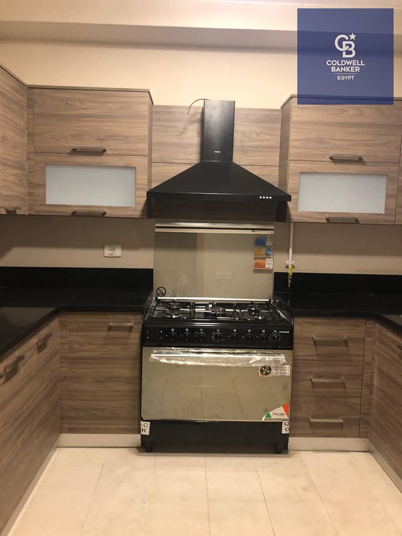 8 0bf219c2-a9f6-4c92-9891-2878c572980e. jpeg