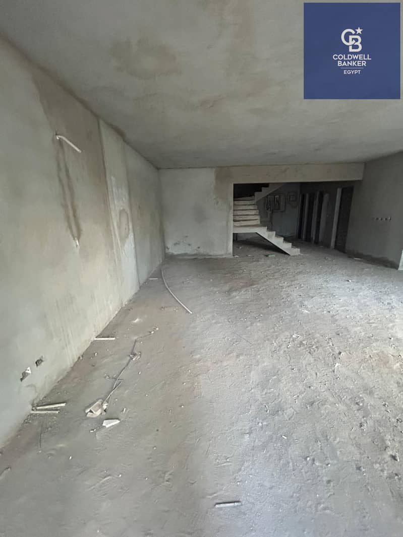 6 fe2526ba-f2a0-41b5-8e01-0d11bc12529a. jpeg