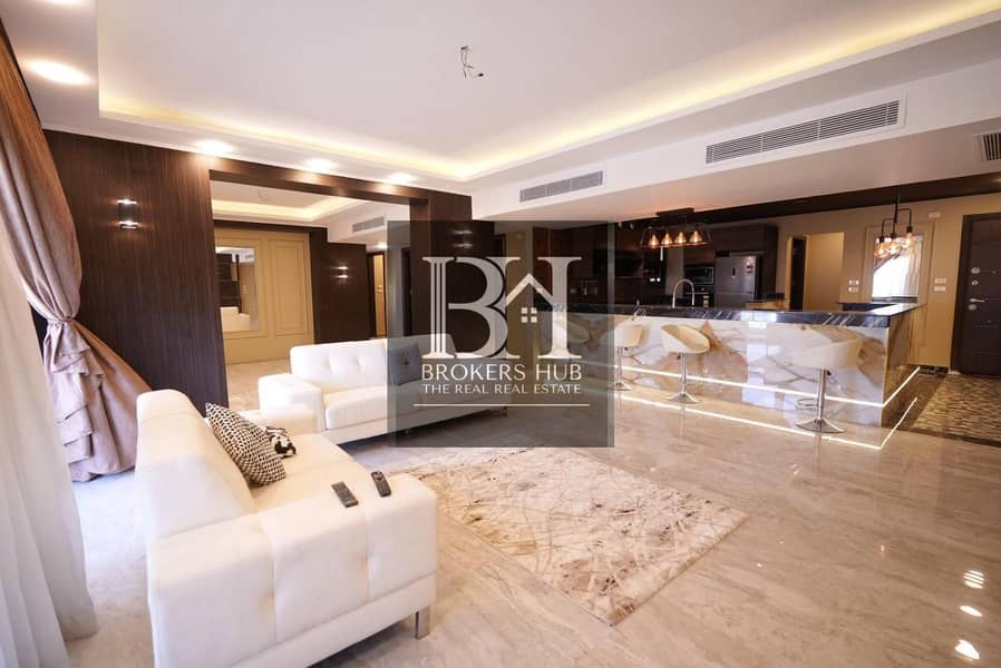 9 f392449f-3097-4687-8a6c-da87ed8bed1b. jpeg