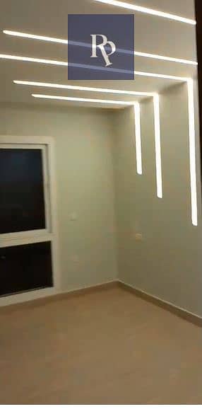 2 5. JPG