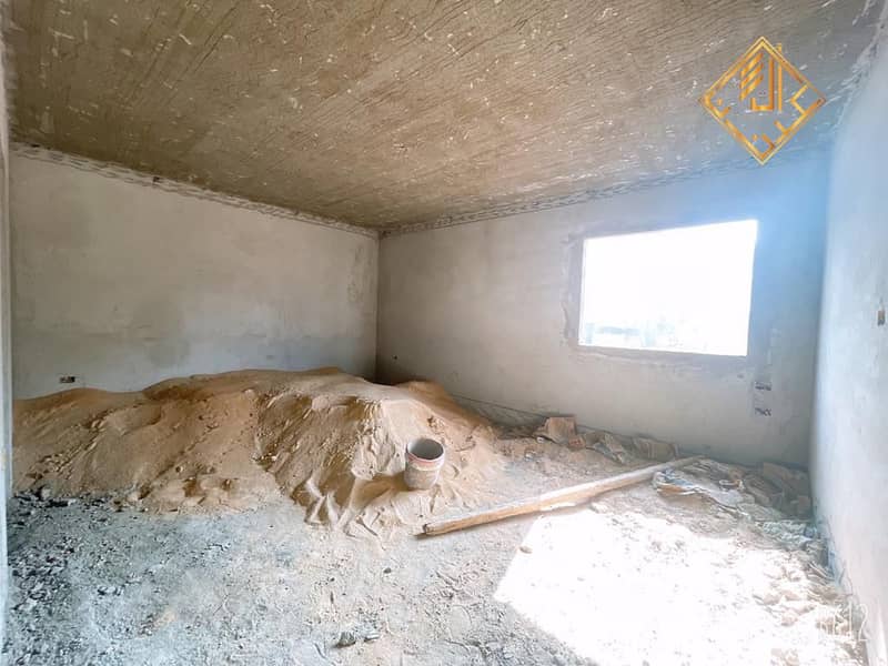 5 WhatsApp Image 2025-10-21 at 18.14. 07 (2). jpeg