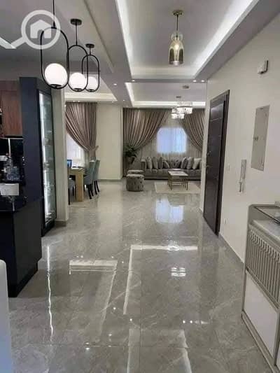 2 Bedroom Apartment for Sale in Sheikh Zayed, Giza - Ssarai. jpg