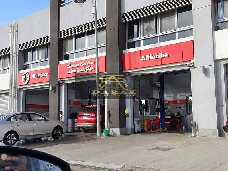 13 dc701e6c-53f1-4237-84aa-b79a8d2d3b3b. jpg