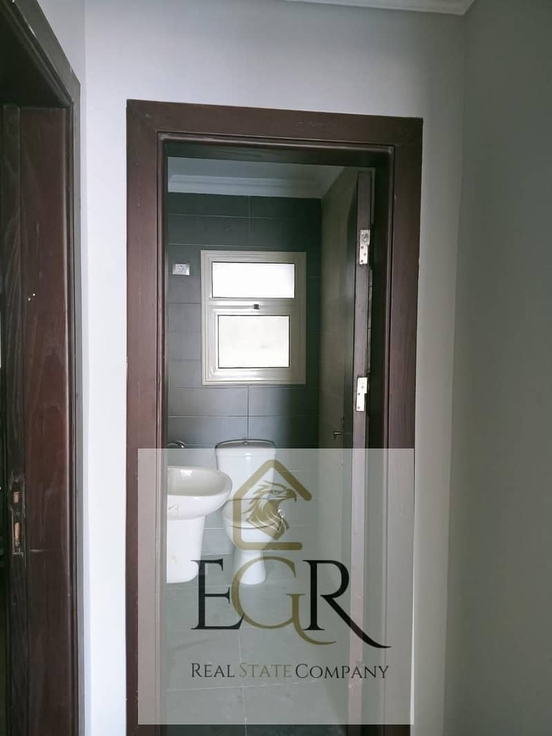 3 WhatsApp Image 2025-04-08 at 1.33. 53 PM (1). jpeg