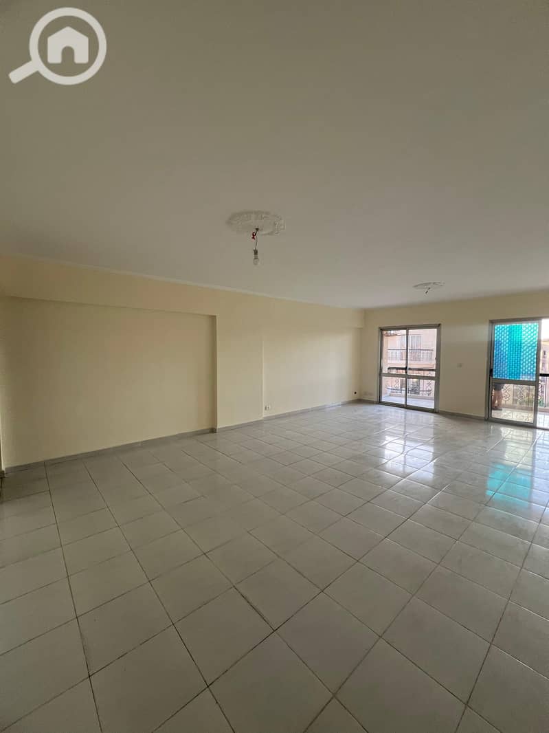 2 f07478c4-a8cf-4f09-8747-155a40293f43. jpeg