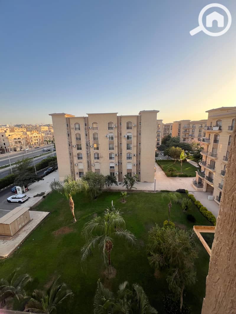 6 8abdbac6-d6d7-4fff-99f3-f51253e6c7db. jpeg