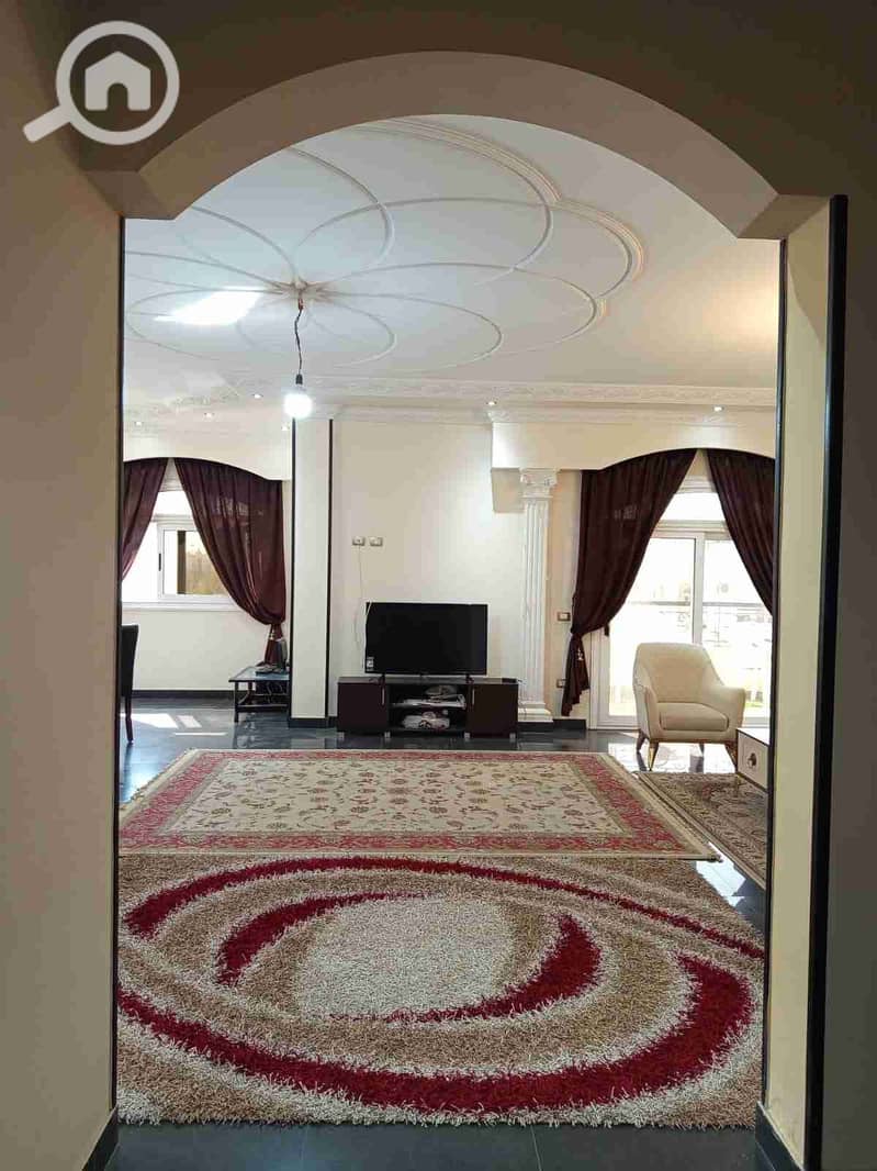 1000491975. jpg 1000491975. jpg