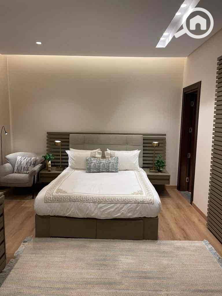 25 0d9ba735-e2e8-49be-b5e4-9103ec7a3172. jpg