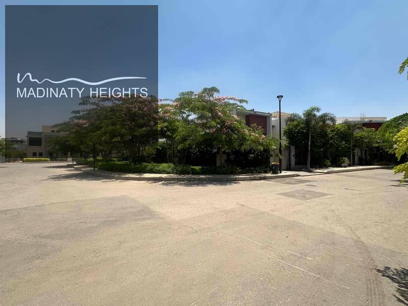 4 40453592-8b6c-4d20-81fd-2340c884aad8. jpg