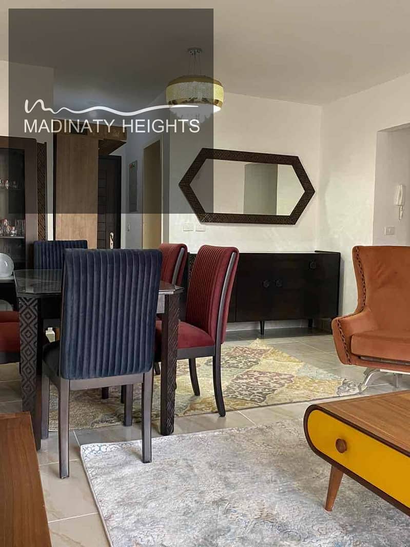 7 5e51fc92-af63-4a23-b20c-804216df92cf. jpg