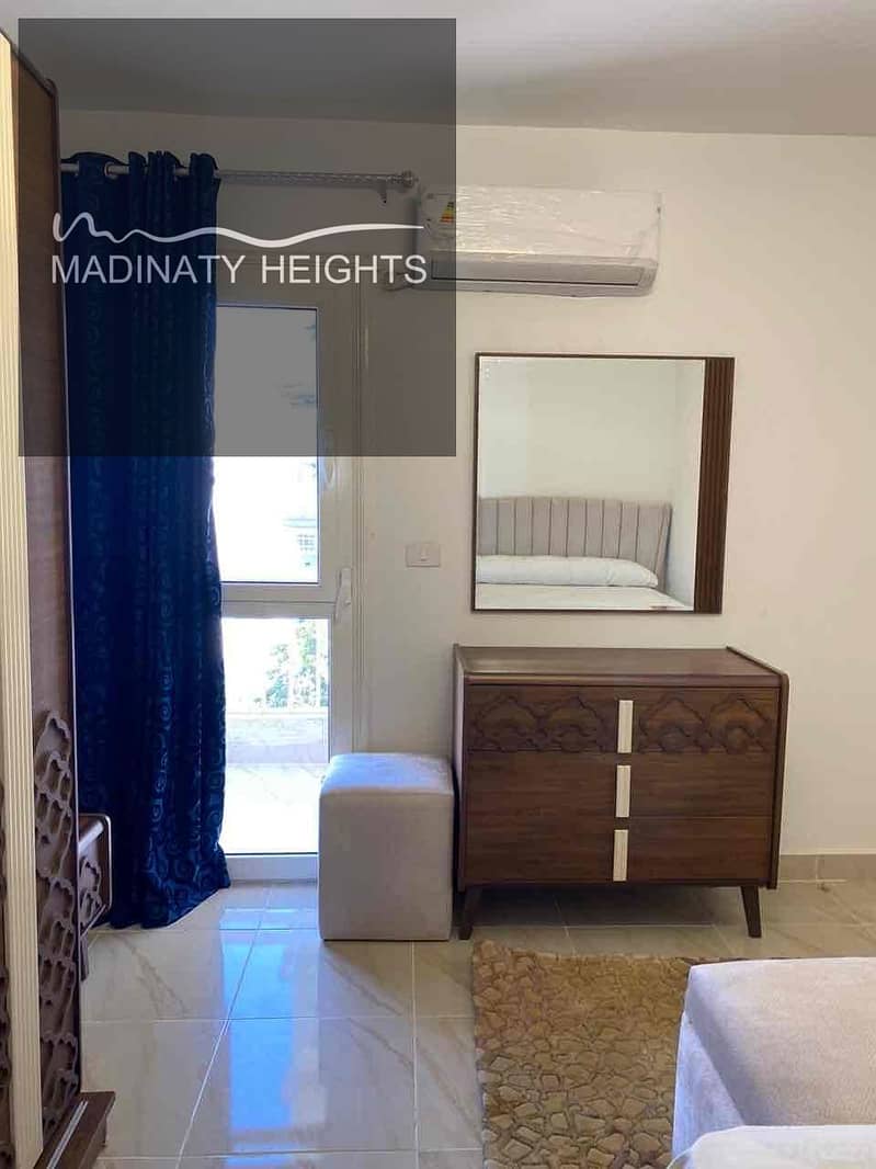 15 e4178c05-6e35-475b-8cca-7192b3c970b1. jpg