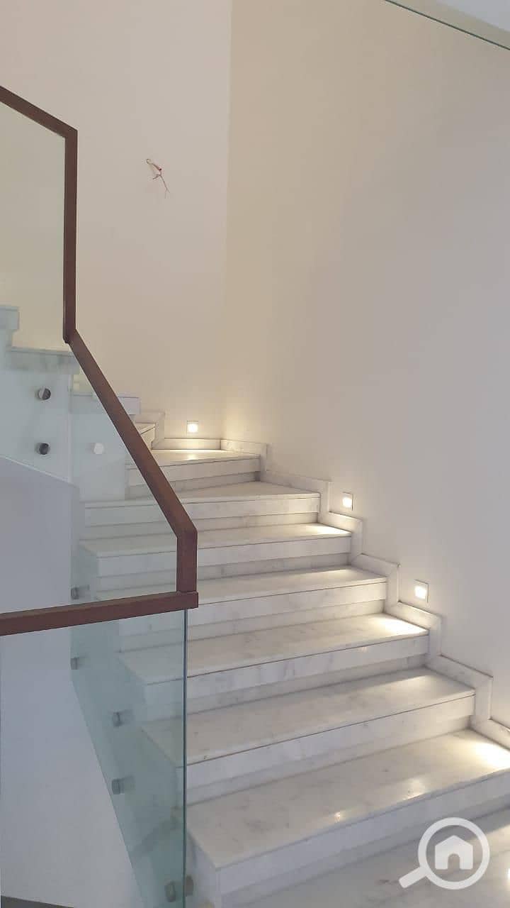 8 WhatsApp Image 2025-10-13 at 23.23. 30_acb066f7. jpg