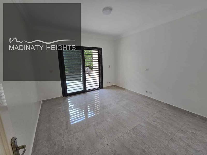 854c5aa4-abcf-455e-8cd8-fef6f57c9d65. jpg 854c5aa4-abcf-455e-8cd8-fef6f57c9d65. jpg