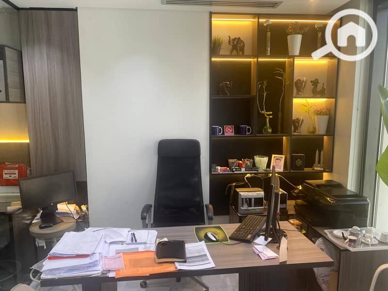 3 b636b8f8-4b66-4183-adb1-8c7450ac26db. jpeg