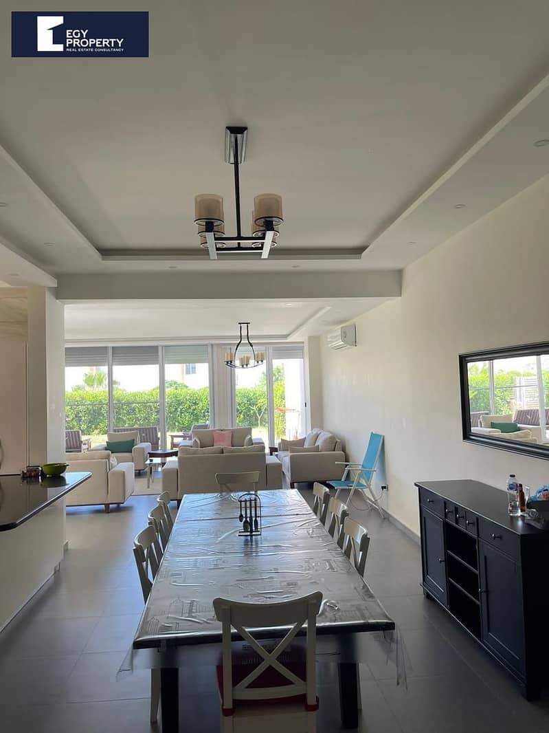 5 _files_e4446ad2-4676-4656-877b-d0a5c9de7ddc. jpeg