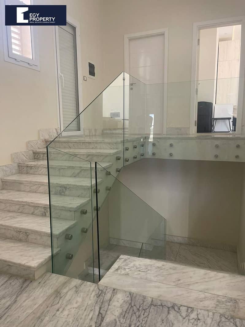 6 _files_be7548f4-2b7b-4511-bba8-df472c00873f. jpeg