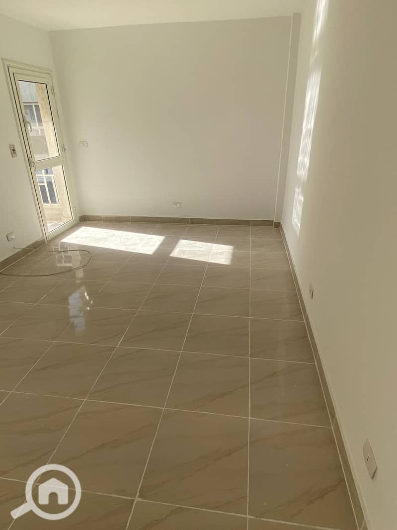 5 WhatsApp Image 2025-10-21 at 9.40. 35 PM (1). jpeg