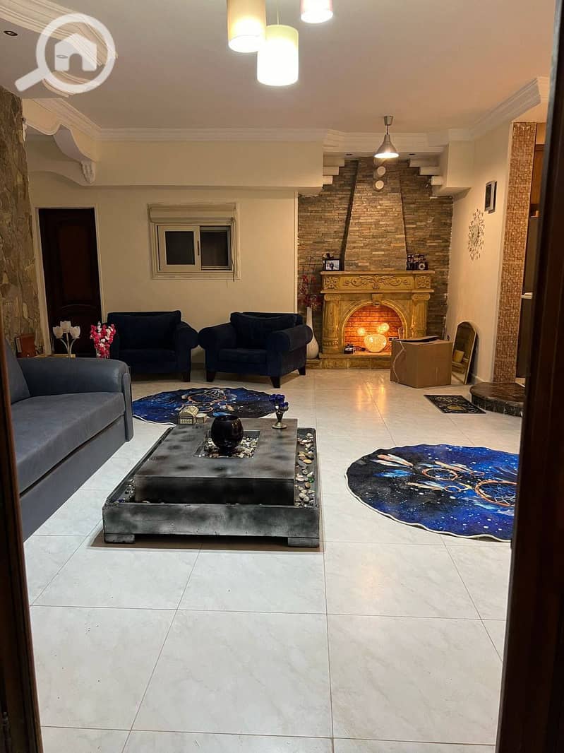 559000352_810623717998687_6454960934904814911_n (1). jpg