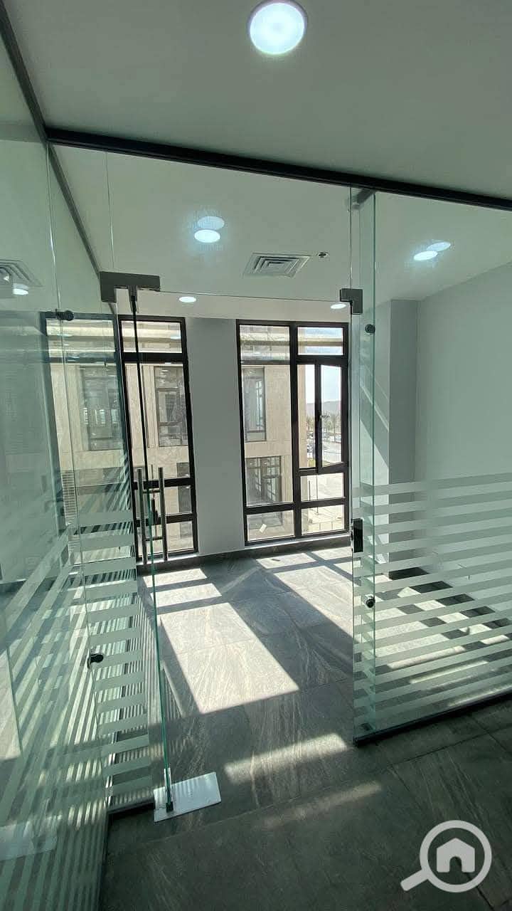 7 WhatsApp Image 2025-02-15 at 14.09. 48_d50bf4d3. jpg