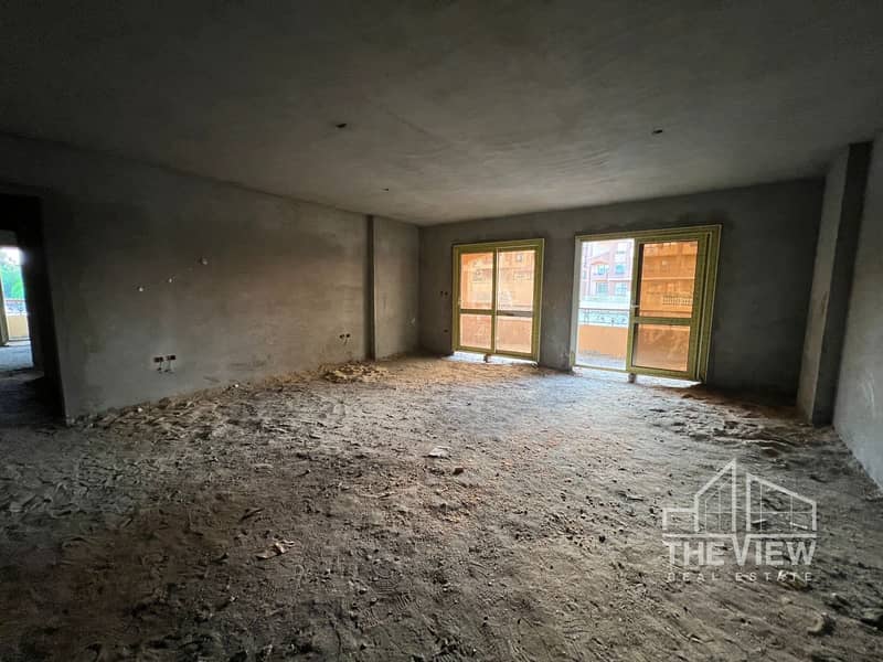 9 WhatsApp Image 2025-09-29 at 22.42. 09_9d4bd6ac. jpg