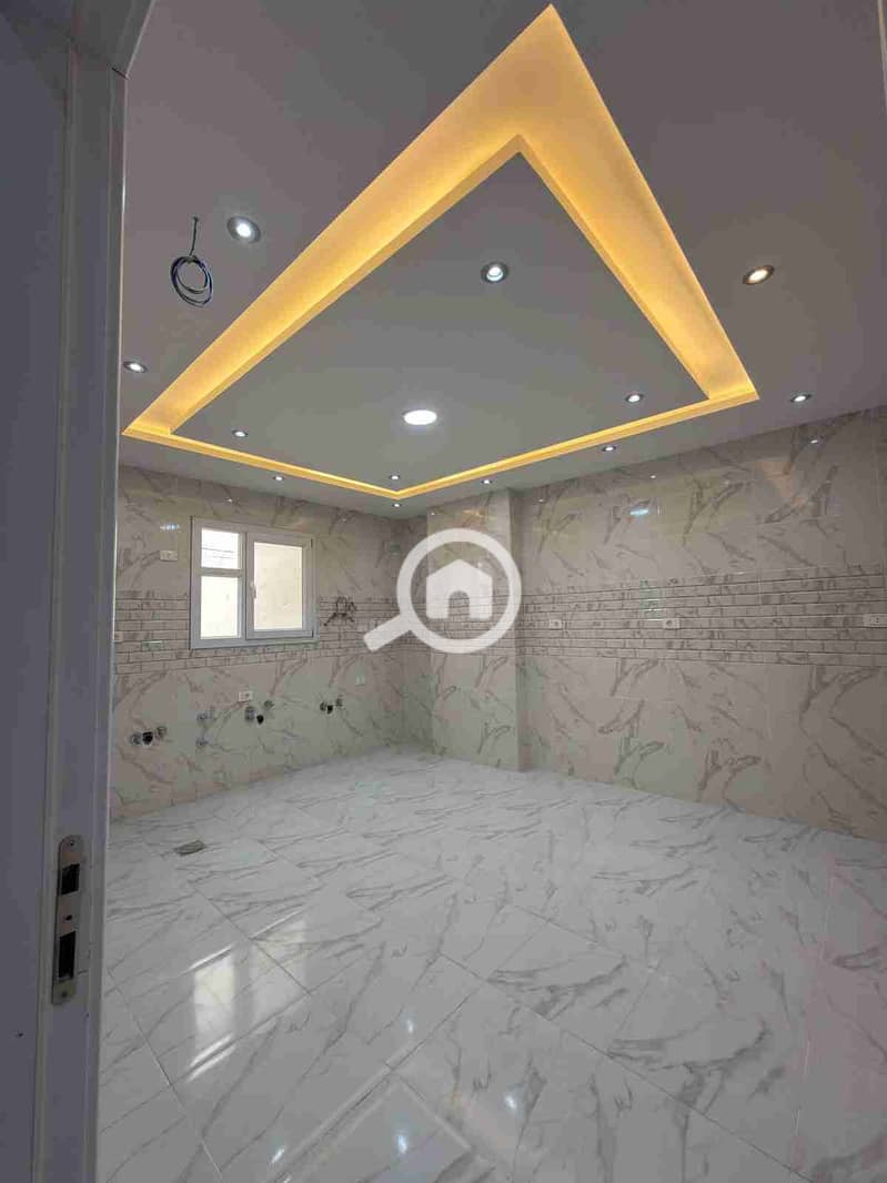 1000495201. jpg 1000495201. jpg