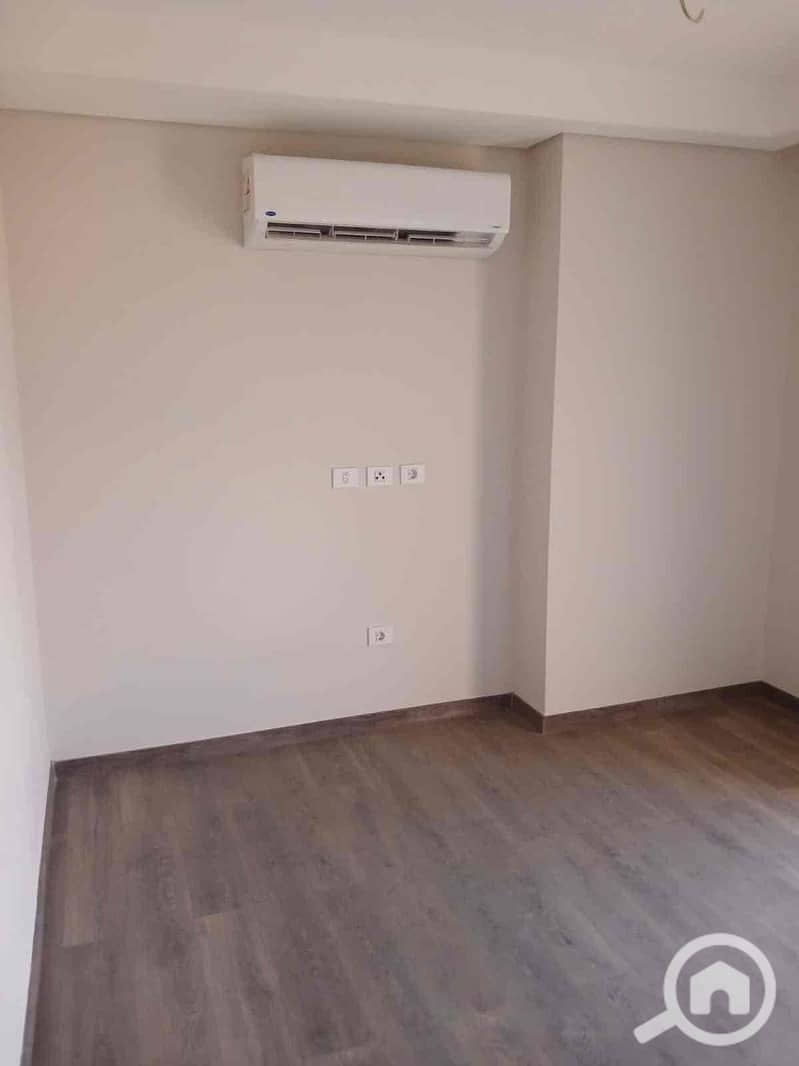 9 6077df78-218c-4c79-a2a3-9ecd34c83acc. jpg