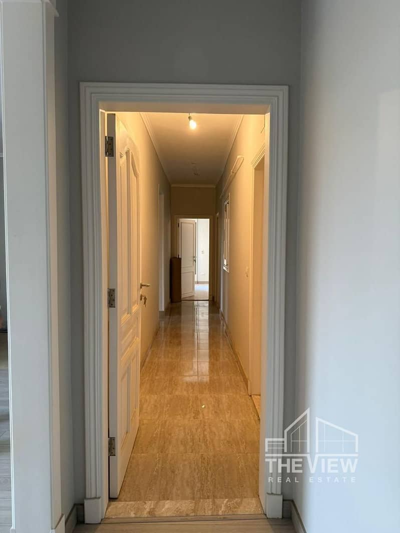 18 WhatsApp Image 2025-10-09 at 23.41. 02_1b181121. jpg