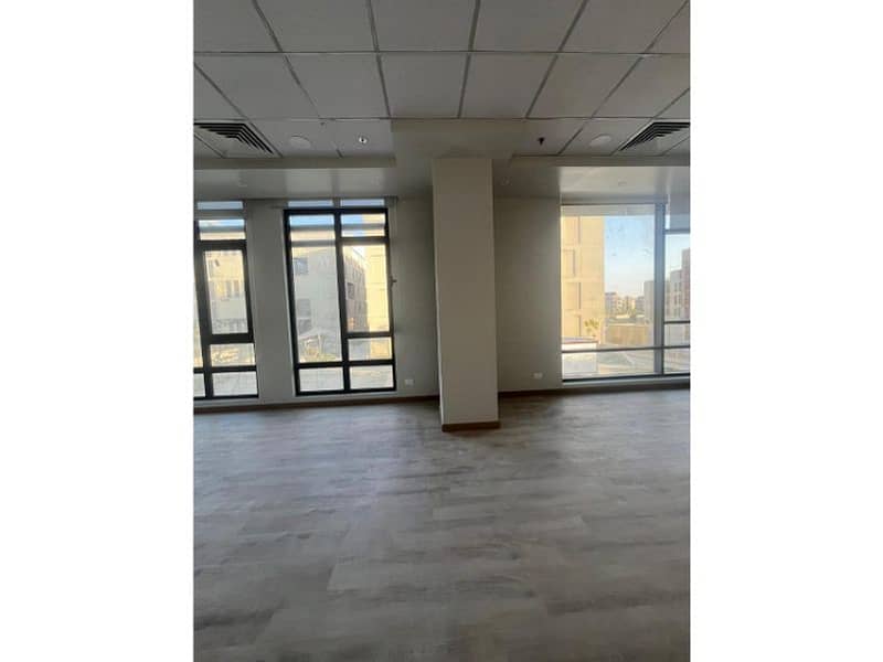 5 WhatsApp Image 2025-10-19 at 3.14. 42 PM (1). jpg