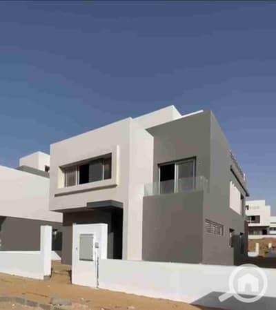 4 Bedroom Villa for Sale in New Cairo, Cairo - IMG-20250917-WA0006(2). jpg