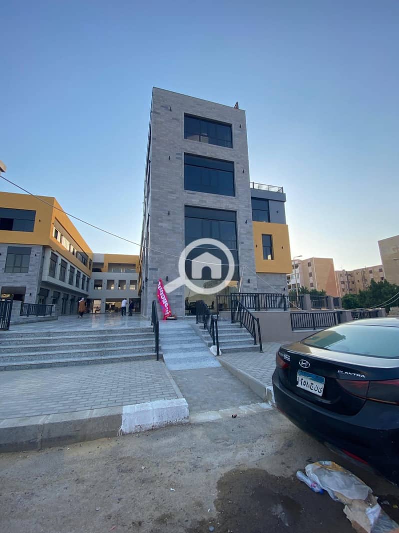 2 3d677795-972f-474a-bed7-03683a3dfe1c. jpg