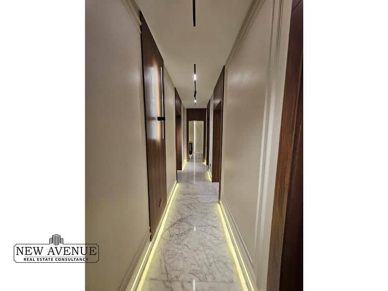 5 WhatsApp Image 2025-10-21 at 11.52. 01 AM. jpg