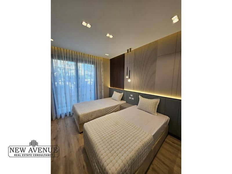 9 WhatsApp Image 2025-10-21 at 11.52. 04 AM (1). jpg