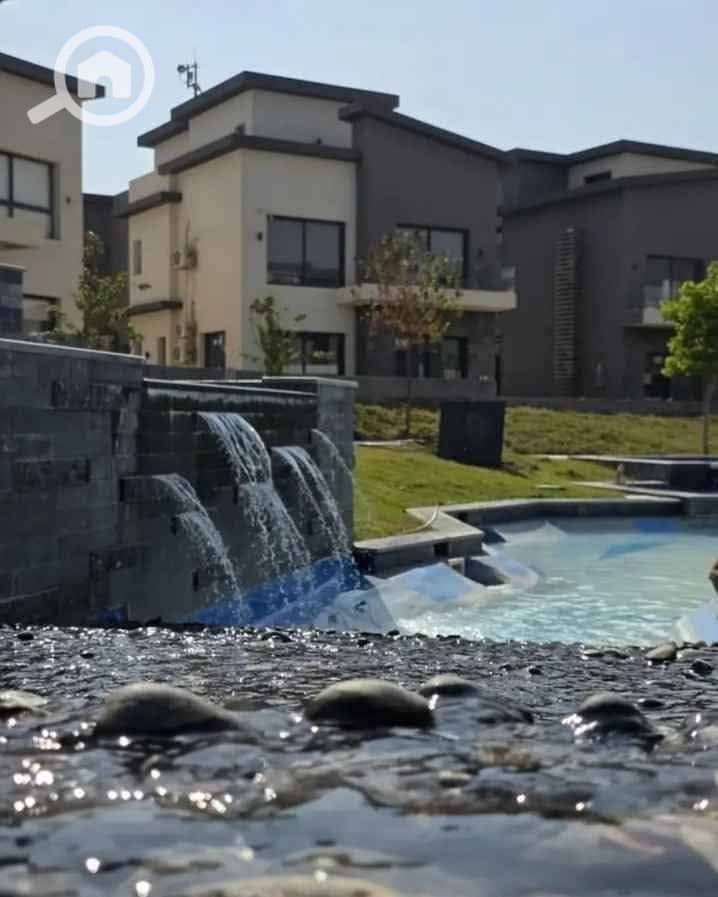 3 557741786_24446054395063860_4549330649751021480_n. jpg