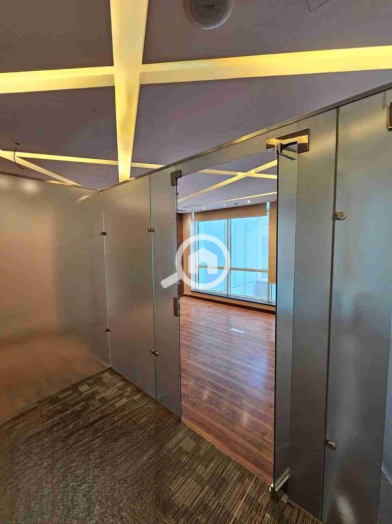 6 FB_IMG_1760273082707. jpg