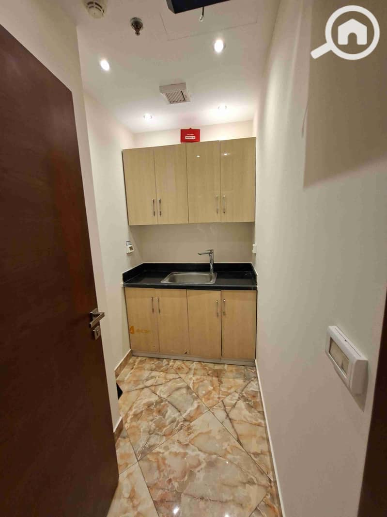 17 ٢٠٢٥١٠١٥_١٧٤٧٣٨. jpg