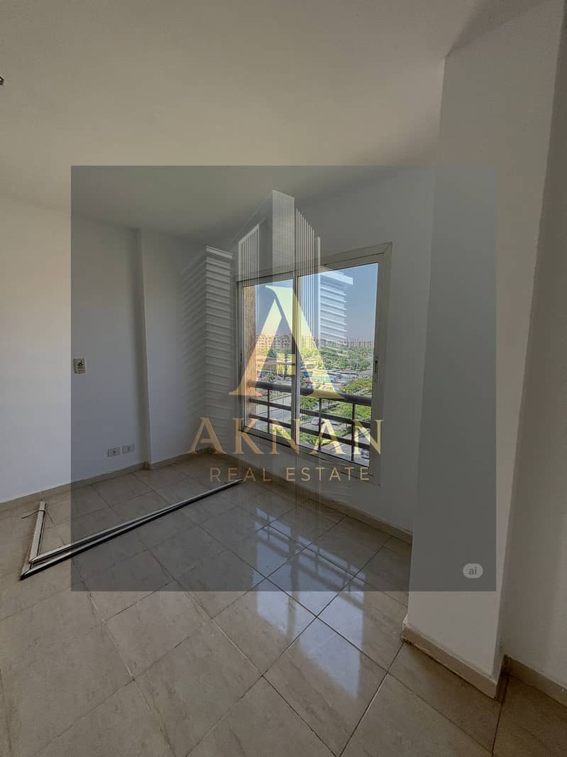 9 WhatsApp Image 2025-10-22 at 10.45. 29 (2). jpeg